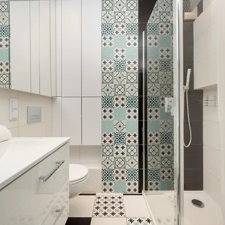 Spacious 2-bedroom In By Rent Like Vratislav