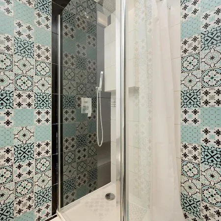 Apartmán Spacious 2-bedroom In By Rent Like Vratislav